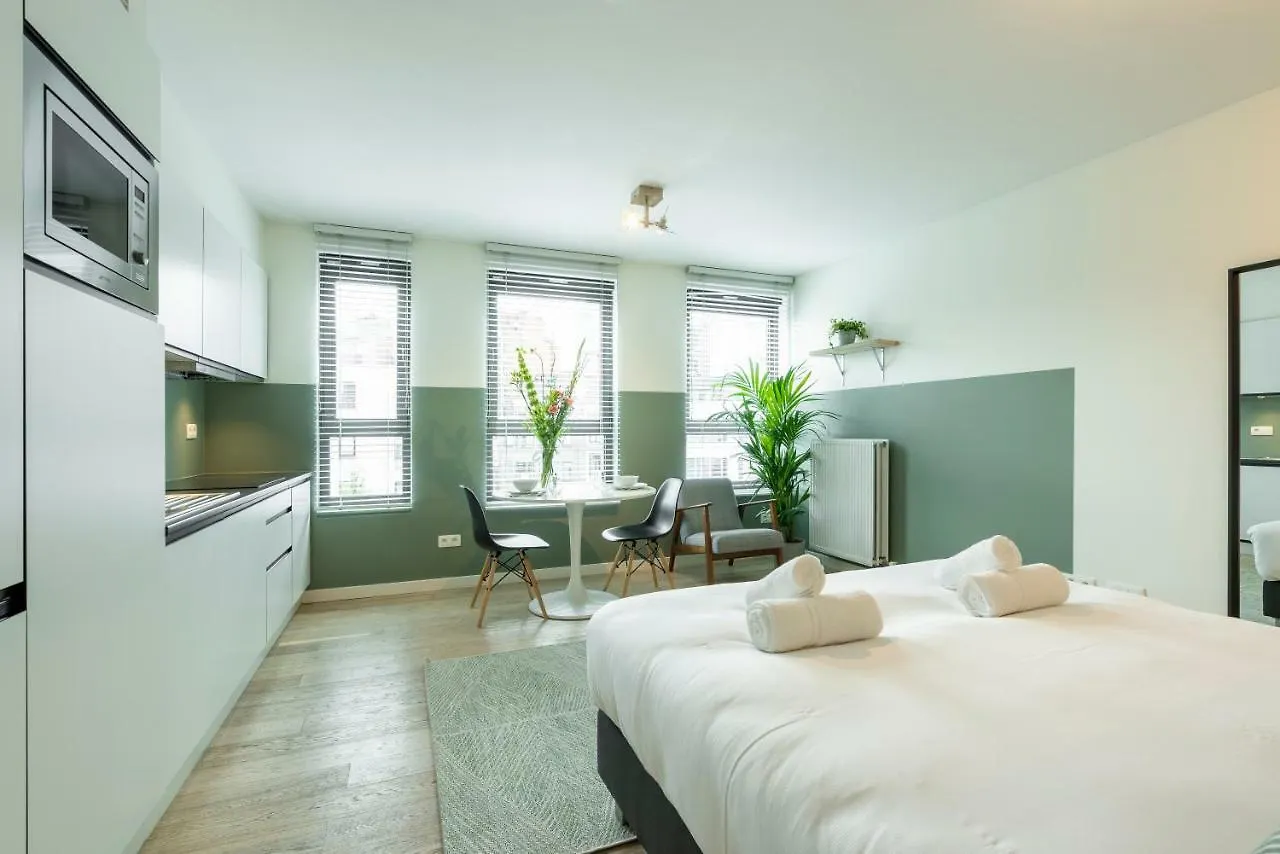 The Card Room Green Studio Antwerpen Appartement